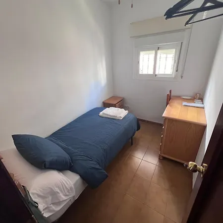 Homestay Single In Shared